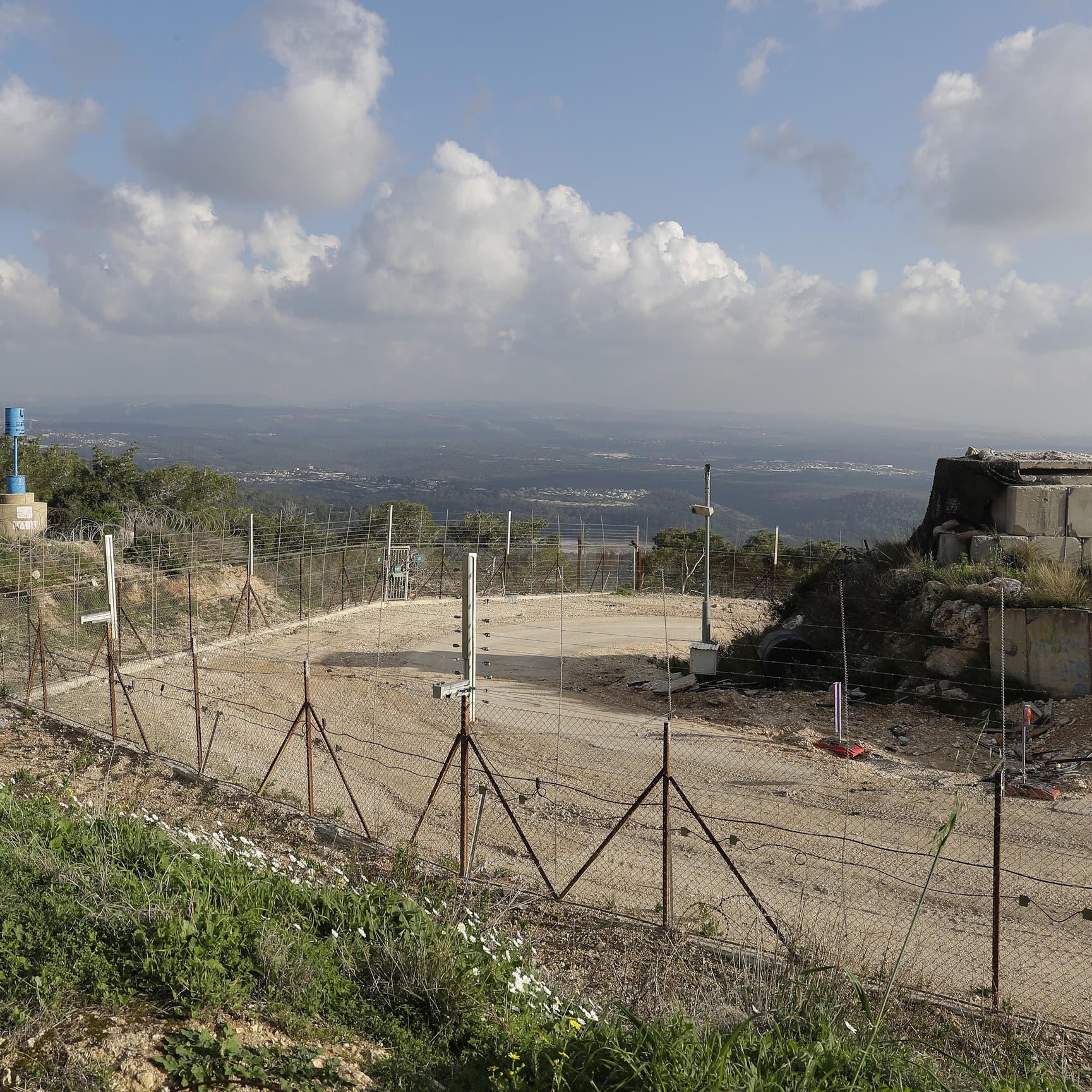 حشود على الحدود.. قتيل لبناني بنيران إسرائيلية
